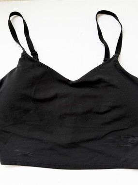 Like New Athleta black bralette with bra shelf  1X